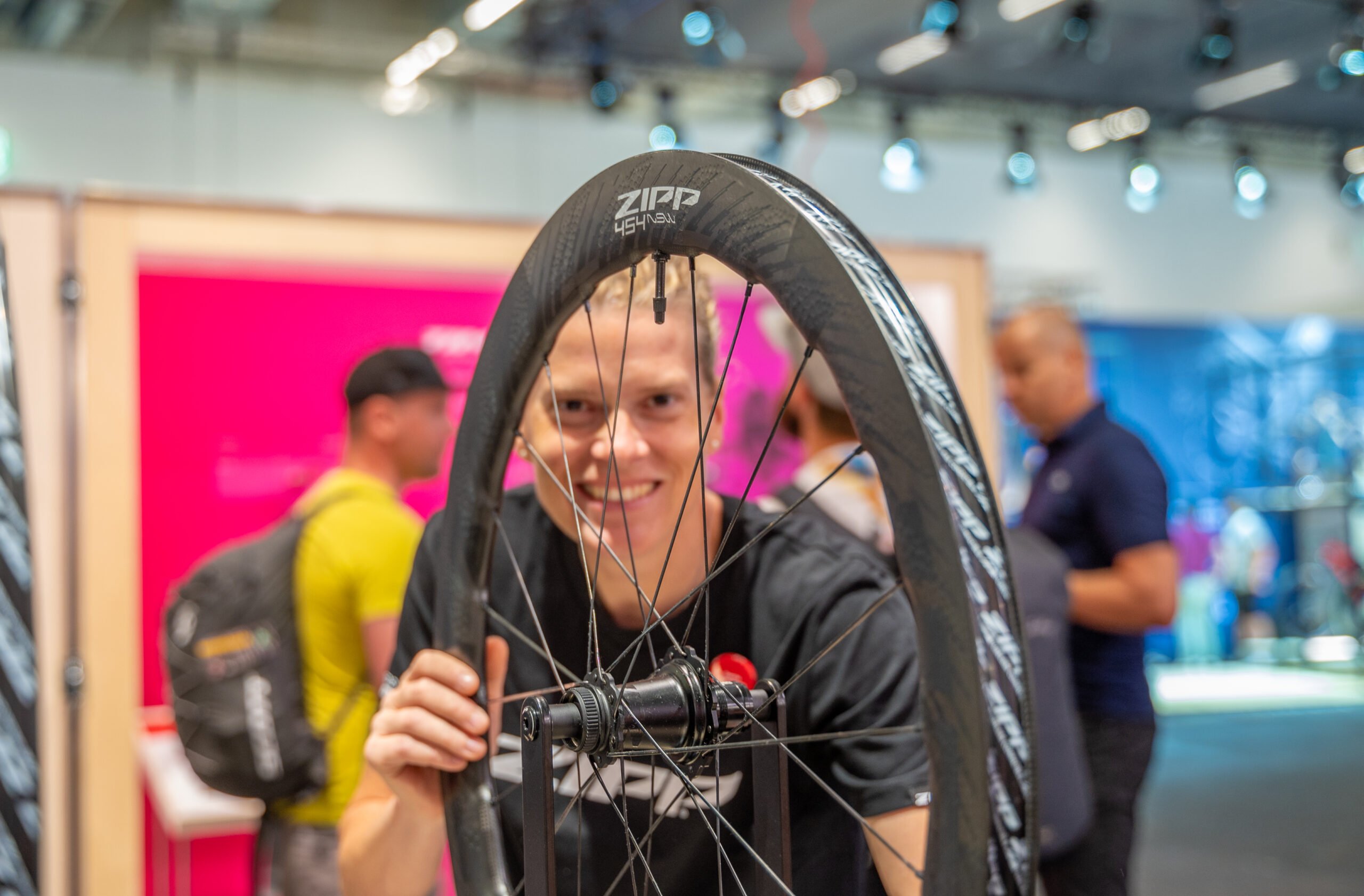 Halle 12.0: ZIPP Wheels